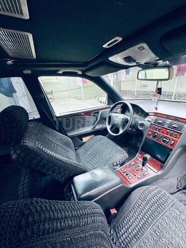 Mercedes E 220 d 2001, 368,158 km - 2.2 l - Tərtər