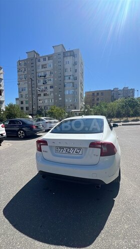 Volvo S60 2011, 238,700 km - 2.0 l - Bakı