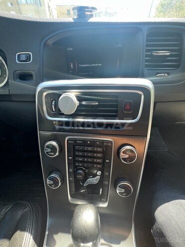 Volvo S60 2011, 238,700 km - 2.0 l - Bakı