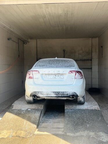 Volvo S60 2011, 238,700 km - 2.0 l - Bakı