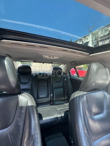 Volvo S60 2011, 238,700 km - 2.0 l - Bakı