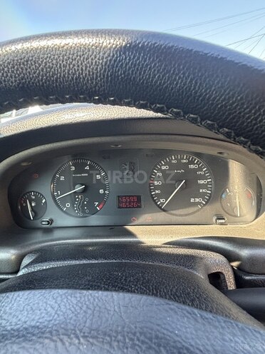 Peugeot 406 2002, 466,000 km - 2.0 l - Bakı