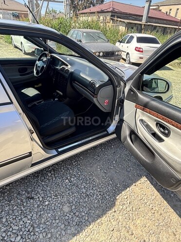 Peugeot 406 2002, 466,000 km - 2.0 l - Bakı