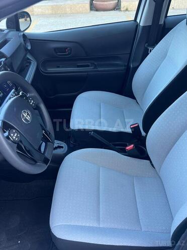 Toyota Aqua 2019, 24,512 km - 1.5 л - Bakı
