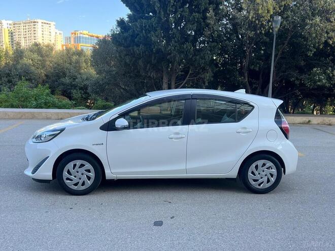 Toyota Aqua 2019, 24,512 km - 1.5 л - Bakı