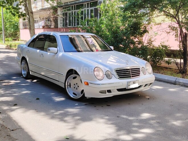 Mercedes E 320 2000, 306,000 km - 3.2 l - Bakı