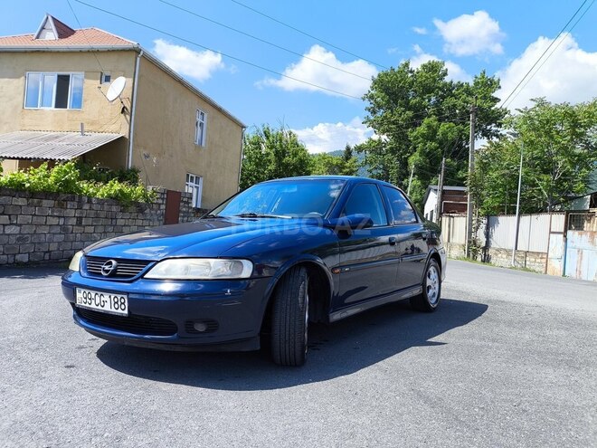 Opel Vectra 1999, 377,700 km - 2.0 l - Bakı