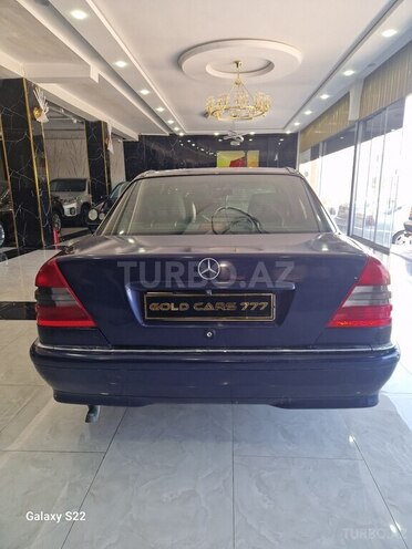Mercedes C 180-4
