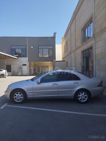 Mercedes C 200 2001, 245,025 km - 2.0 l - Bakı