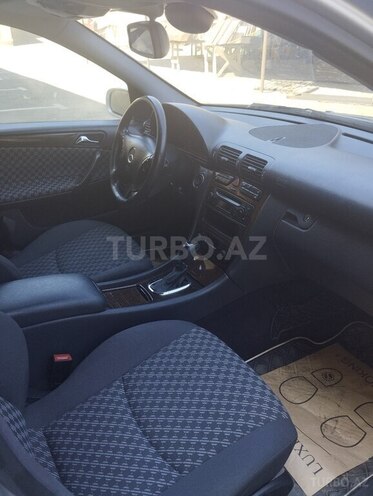 Mercedes C 200 2001, 245,025 km - 2.0 l - Bakı