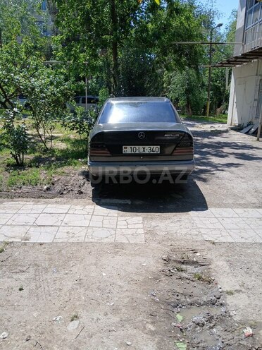 Mercedes E 200 d 1991, 100,000 km - 2.0 l - Bakı