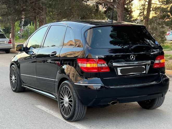 Mercedes B 180 2009, 106,000 km - 1.7 л - Sumqayıt