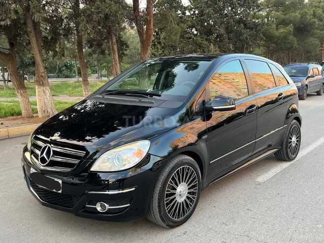 Mercedes B 180 2009, 106,000 km - 1.7 л - Sumqayıt