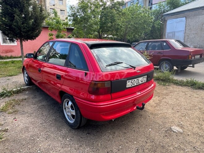 Opel Astra 1996, 251,000 km - 1.8 l - Sumqayıt