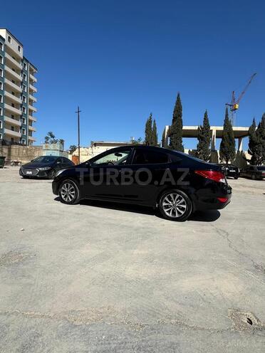 Hyundai Accent 2013, 200,000 km - 1.6 l - Bakı