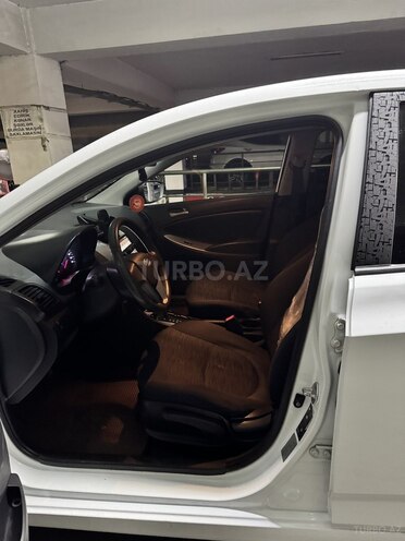 Hyundai Accent 2014, 173,000 km - 1.4 л - Bakı