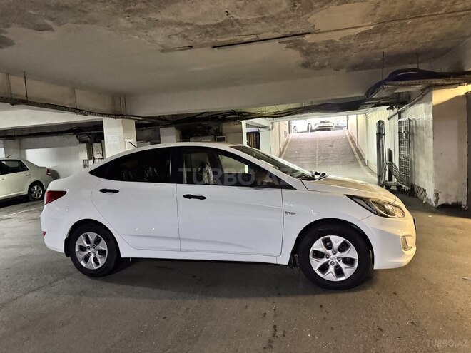 Hyundai Accent 2014, 173,000 km - 1.4 л - Bakı