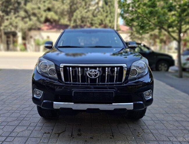 Toyota Land Cruiser Prado 2011, 220,000 km - 3.0 l - Bakı