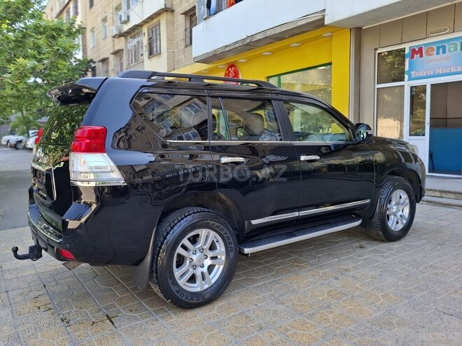 Toyota Land Cruiser Prado 2011, 220,000 km - 3.0 l - Bakı