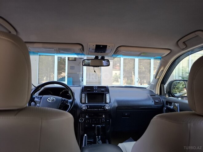 Toyota Land Cruiser Prado 2011, 220,000 km - 3.0 l - Bakı
