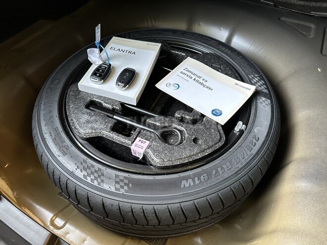 Hyundai Elantra 2024, 38,000 km - 2.0 л - Bakı