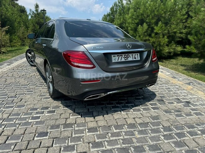 Mercedes E 200 2016, 105,346 km - 2.0 l - Bakı