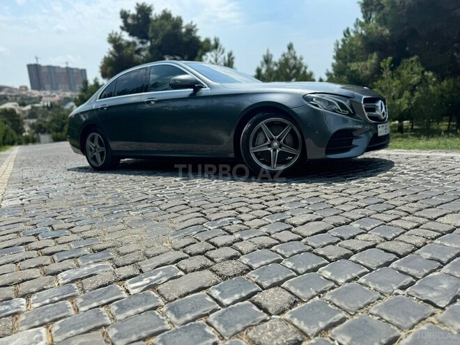 Mercedes E 200 2016, 105,346 km - 2.0 l - Bakı