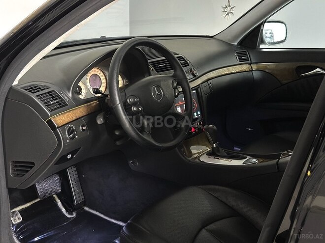 Mercedes E 350 2005, 188,000 km - 3.5 l - Bakı
