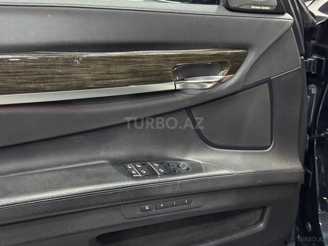 BMW 740 2014, 225,000 km - 3.0 l - Xırdalan