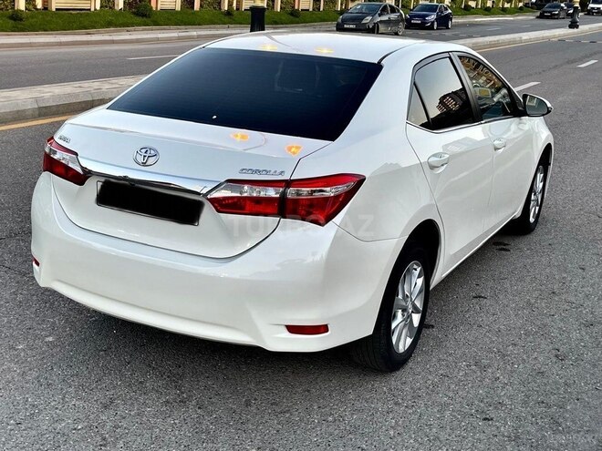 Toyota Corolla 2013, 137,000 km - 1.6 l - Bakı
