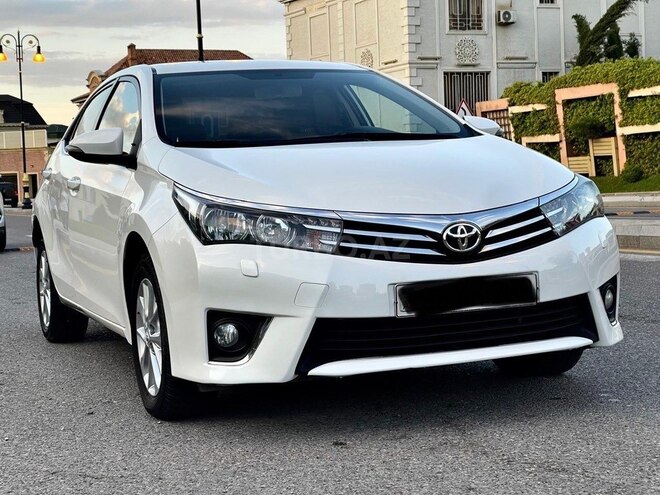 Toyota Corolla 2013, 137,000 km - 1.6 l - Bakı