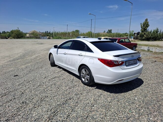 Hyundai Sonata 2013, 234,000 km - 2.0 l - Şirvan