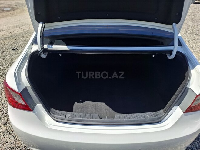 Hyundai Sonata 2013, 234,000 km - 2.0 l - Şirvan