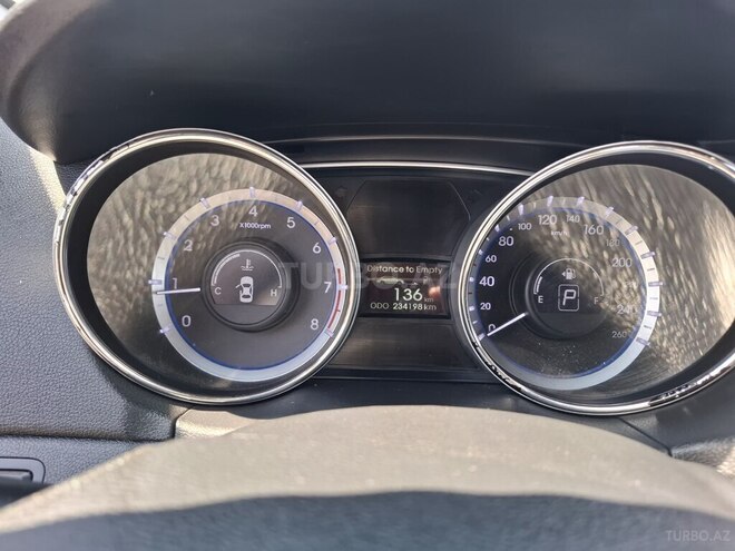 Hyundai Sonata 2013, 234,000 km - 2.0 l - Şirvan