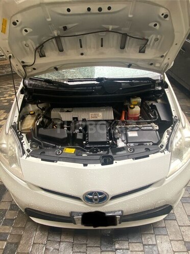 Toyota Prius 2014, 335,000 km - 1.8 l - Bakı