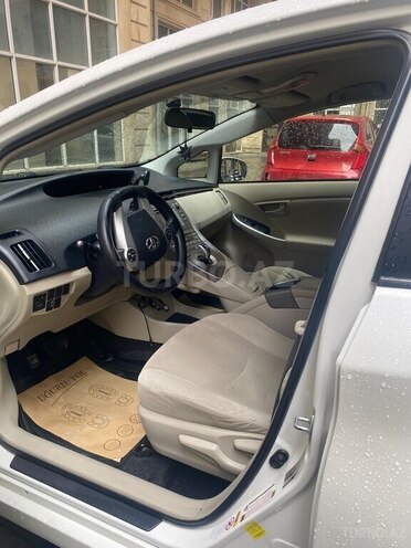Toyota Prius 2014, 335,000 km - 1.8 l - Bakı