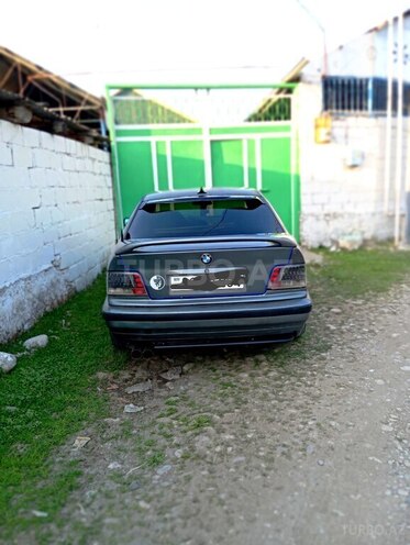 BMW 320 1995, 446,000 km - 2.0 l - Sumqayıt