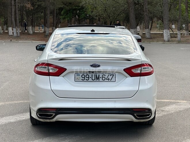 Ford Fusion (North America) 2014, 293,132 km - 2.0 l - Sumqayıt