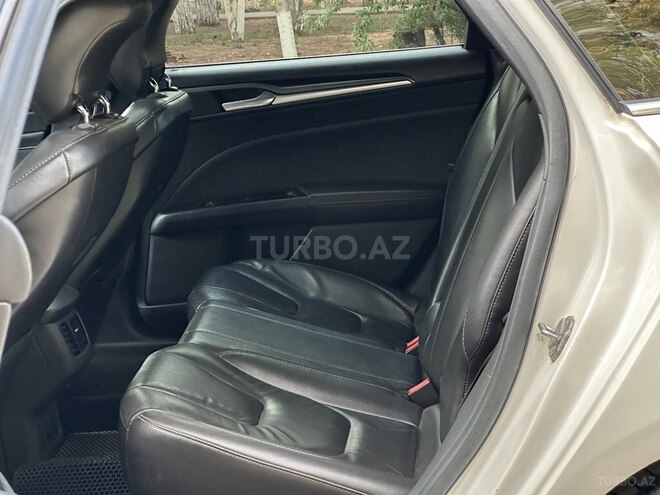 Ford Fusion (North America) 2014, 293,132 km - 2.0 l - Sumqayıt