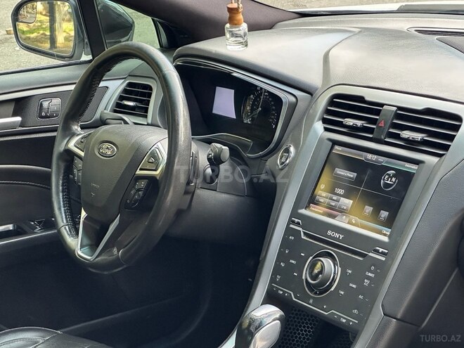 Ford Fusion (North America) 2014, 293,132 km - 2.0 l - Sumqayıt