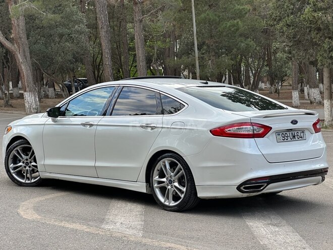 Ford Fusion (North America) 2014, 293,132 km - 2.0 l - Sumqayıt