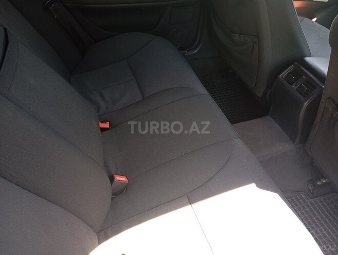 Mercedes E 220 d 2001, 688,888 km - 2.2 l - Bakı