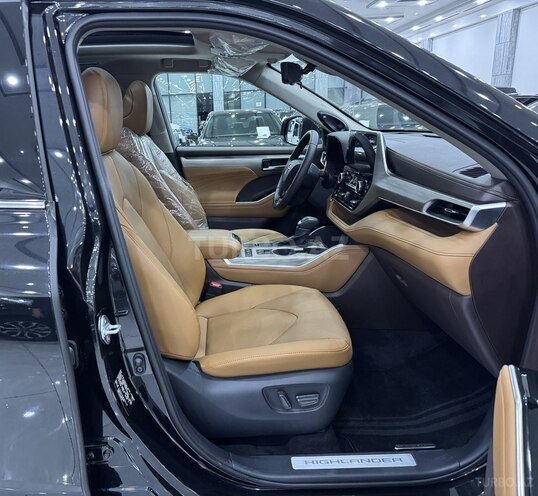 Toyota Highlander-12