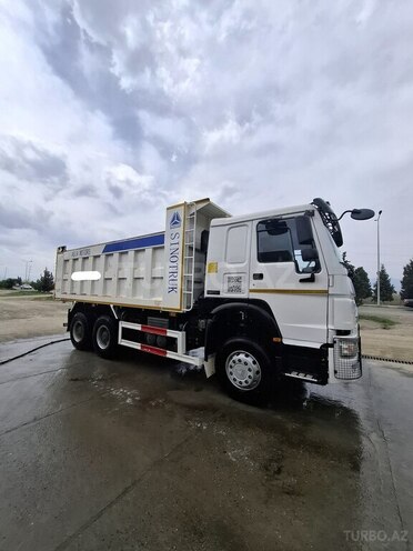 HOWO Sinotruk 2023, 74,000 km - 10.0 l - Gəncə