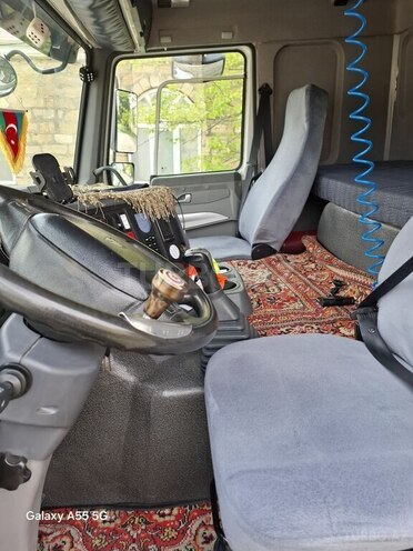 HOWO Sinotruk 2023, 74,000 km - 10.0 l - Gəncə