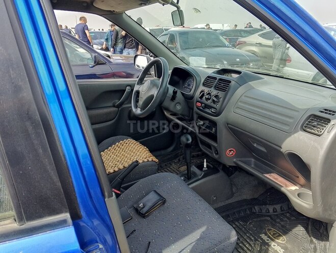 Suzuki  2000, 250,000 km - 1.3 l - Bakı