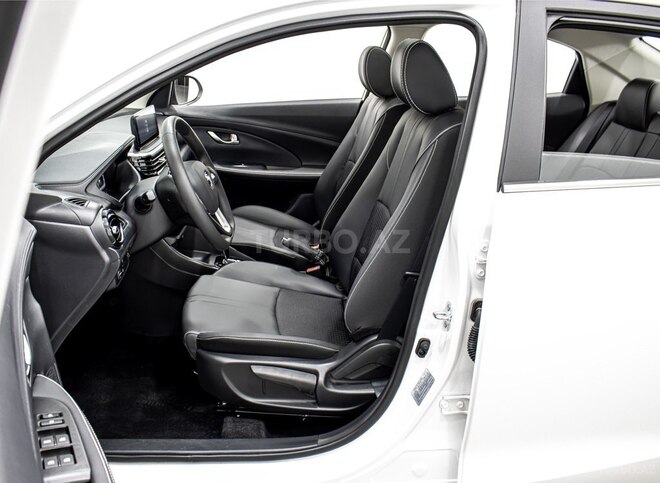 Changan Alsvin-12