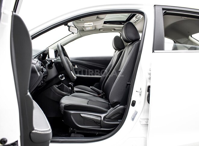 Changan Alsvin-13