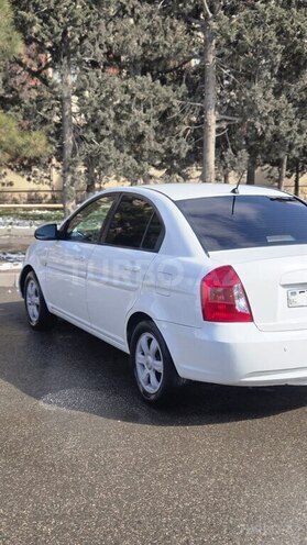 Hyundai Accent 2006, 300,000 km - 1.6 l - Tovuz