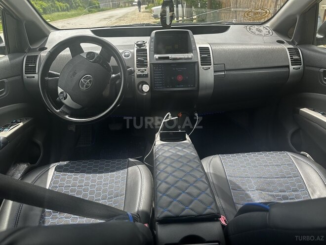 Toyota Prius 2008, 429,734 km - 1.5 l - Tovuz